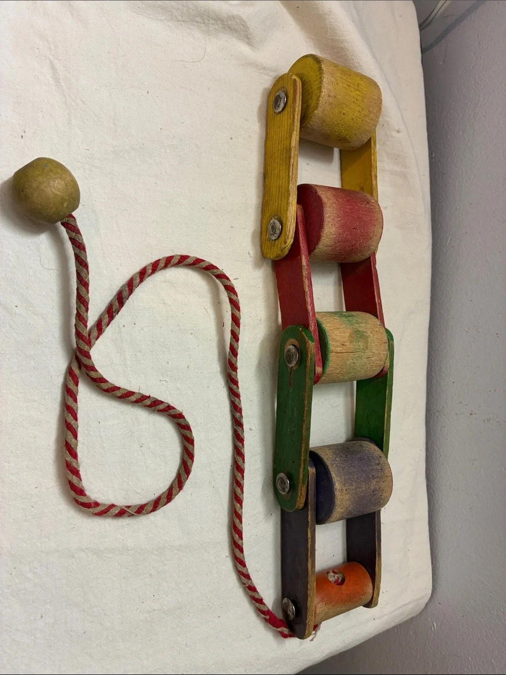 Classic Wooden Pull Toy - Multicolor